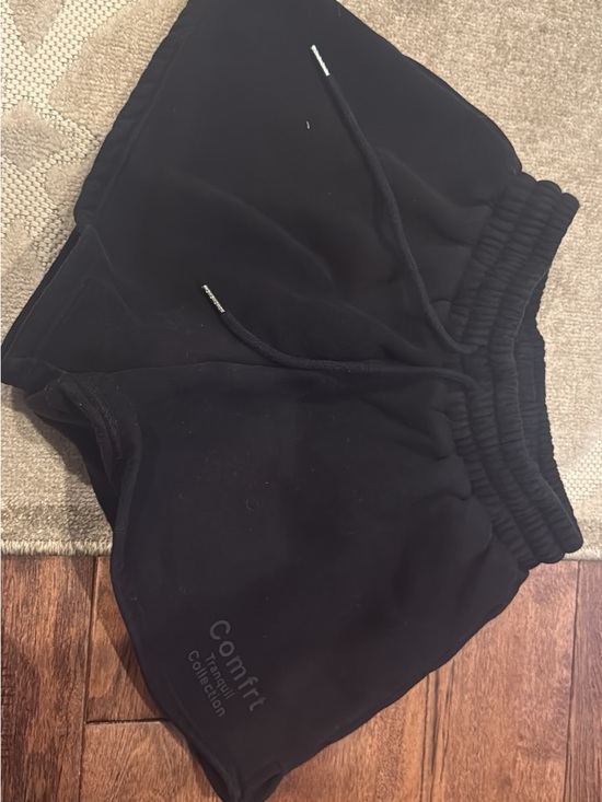 Comfrt Pants - Comfrt Women’s Black Lounge Shorts
